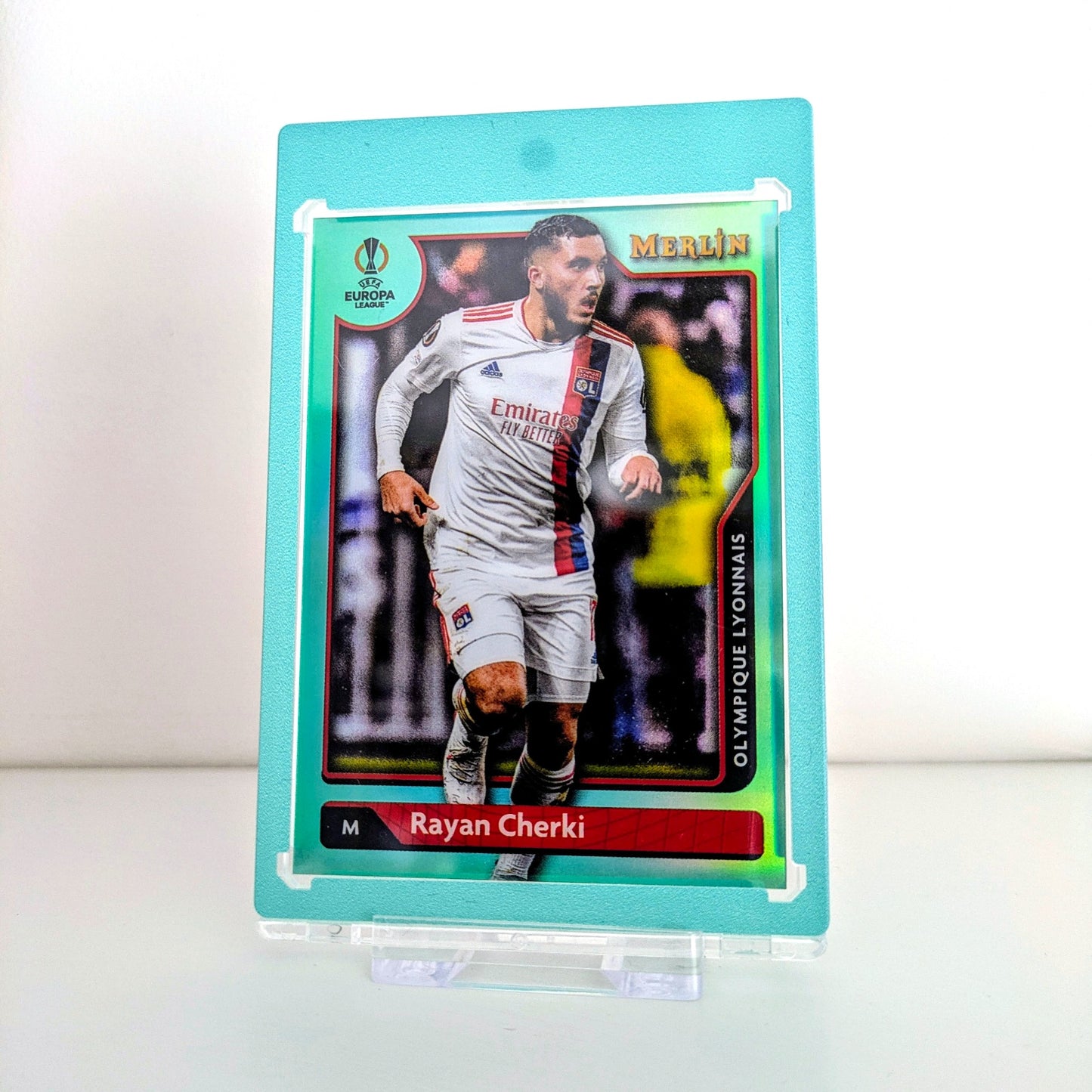 aqua border 35pt magnetic trading card display case